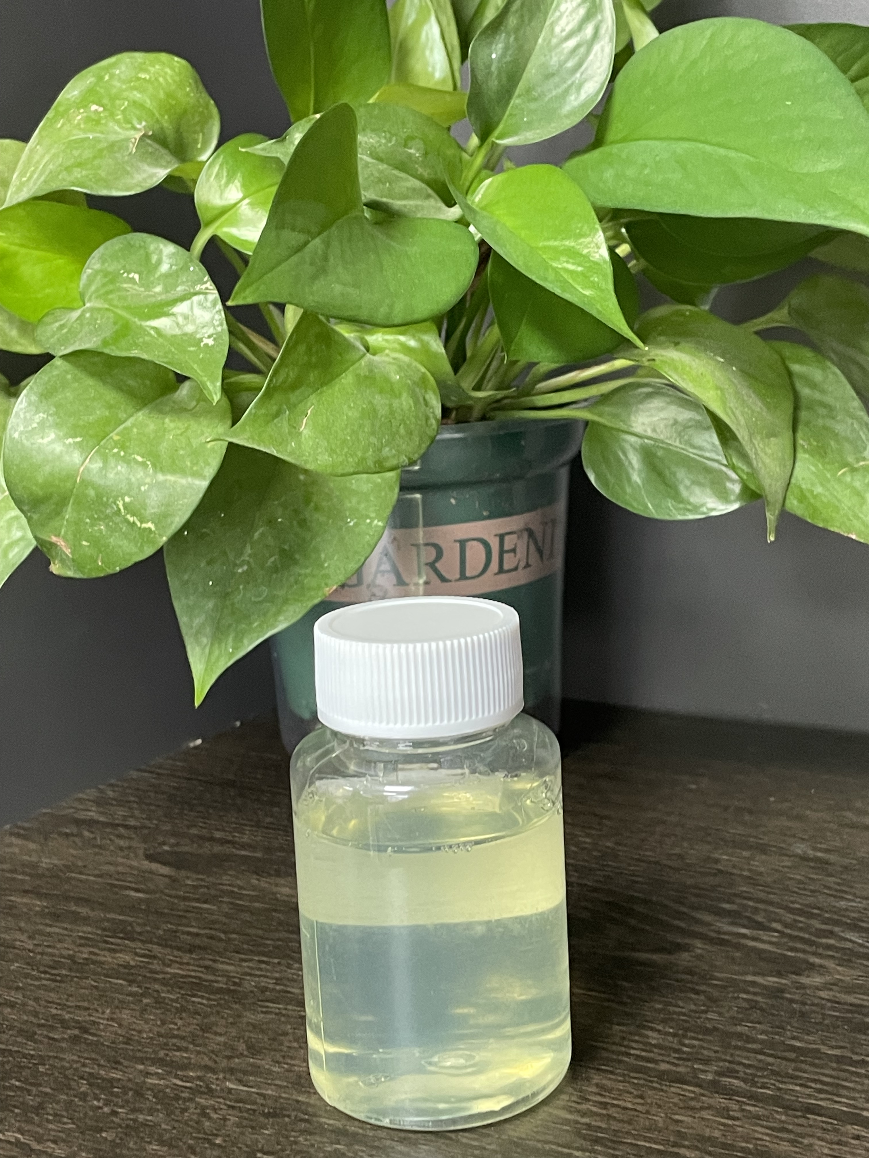 Polymerische Carbodiimid wässrige Lösung Bio-Sah ™ CA302 Anti-Hydrolyse-Vernetzungsmittel